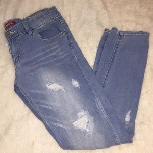 UNIONBAY Mid Rise Vintage Peg Destroyed Jeans